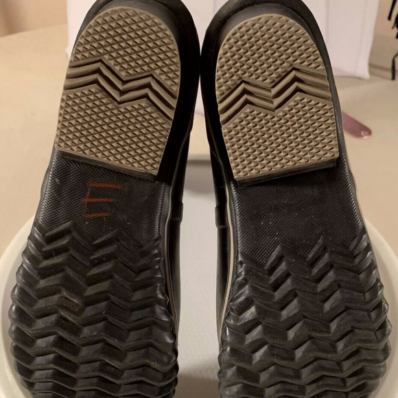 Boots Black Size 7.5 Womens Waterproof Rain Shoes - Picture 3 of 8